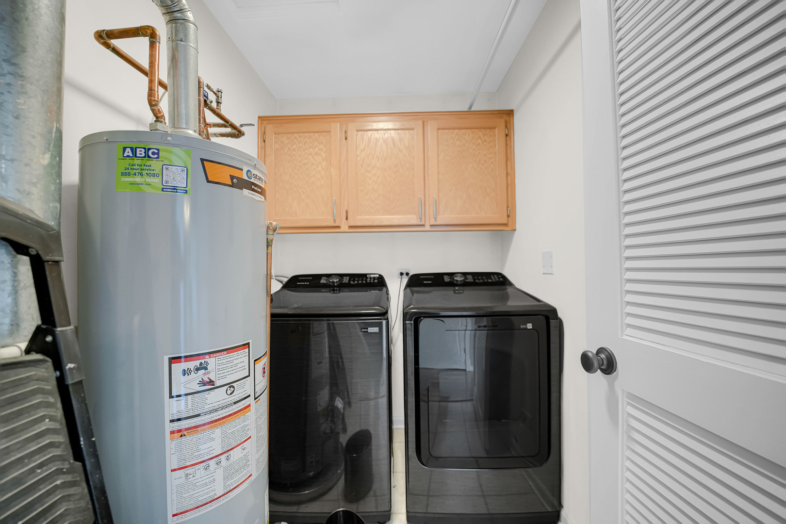 6264 South Gullikson Road, Unit 4A Chicago, IL 60638 - Photo 22 of 24