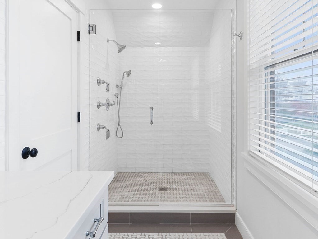 60 Crescent Road, Unit 60 Needham, MA 02494 - Photo 21 of 27
