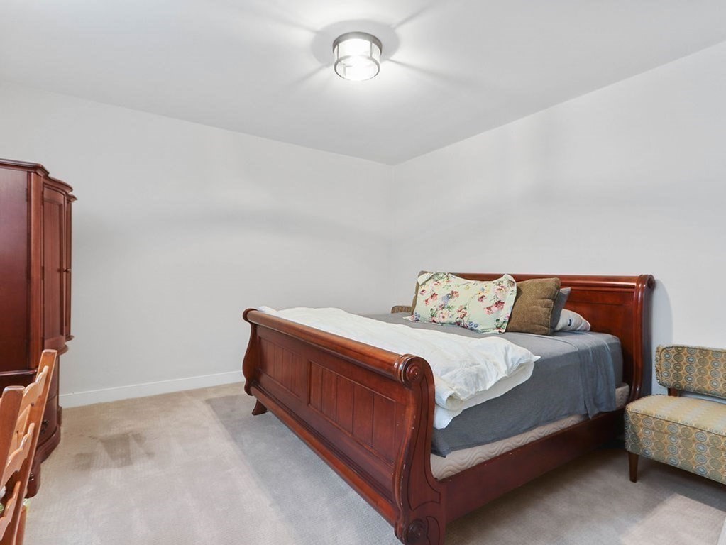 60 Crescent Road, Unit 60 Needham, MA 02494 - Photo 22 of 27