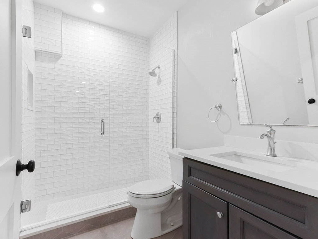 60 Crescent Road, Unit 60 Needham, MA 02494 - Photo 23 of 27