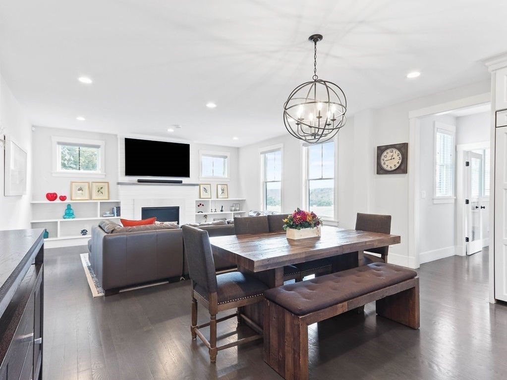 60 Crescent Road, Unit 60 Needham, MA 02494 - Photo 7 of 27