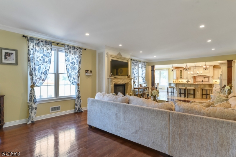 9 Van Fleet Road Neshanic Station, NJ 08853 - Photo 11 of 39