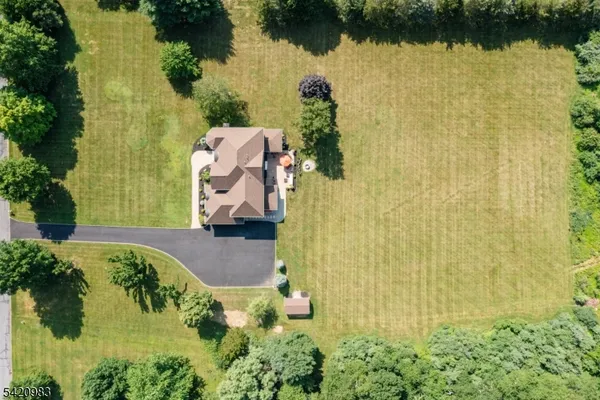 $1,250,000 | 9 Van Fleet Road, Neshanic Station, NJ 08853