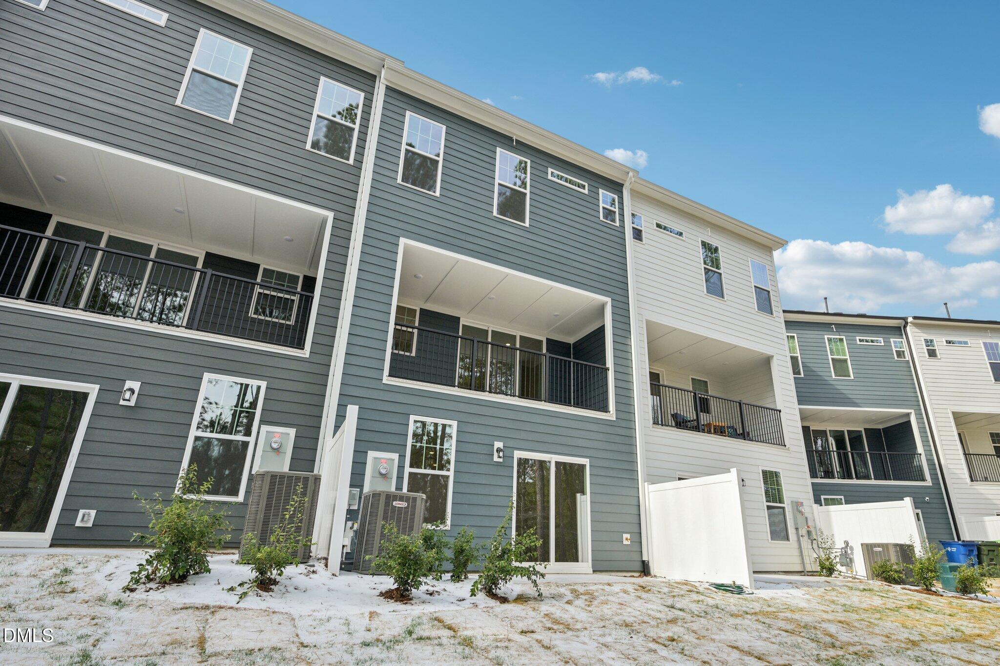 10904 Bayflower Way Raleigh, NC 27617 - Photo 30 of 41 53-web-or-mls-Bayflower Wy-S3101-053