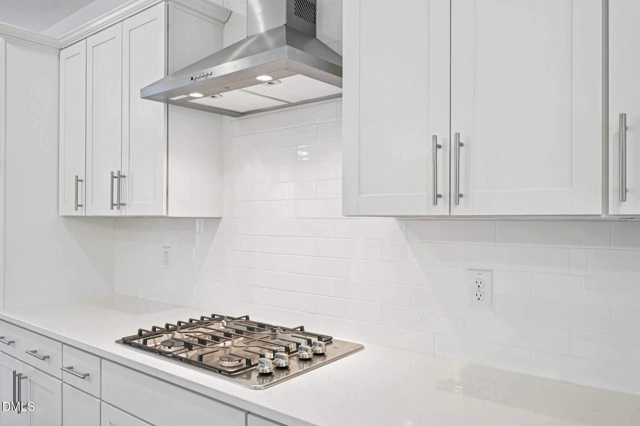 10904 Bayflower Way Raleigh, NC 27617 - Photo 4 of 41 9-web-or-mls-Bayflower Wy-S3101-009