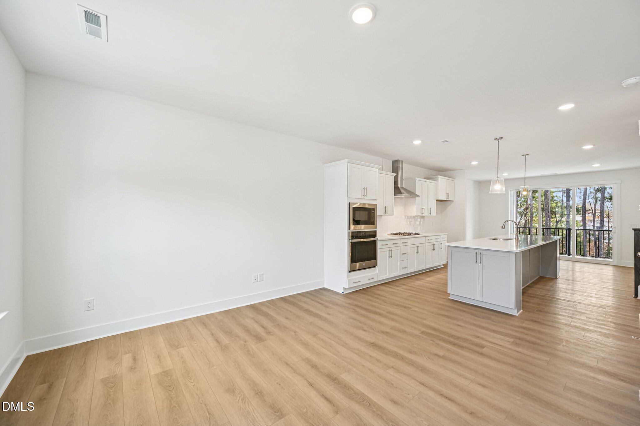 10904 Bayflower Way Raleigh, NC 27617 - Photo 10 of 41 14-web-or-mls-Bayflower Wy-S3101-014