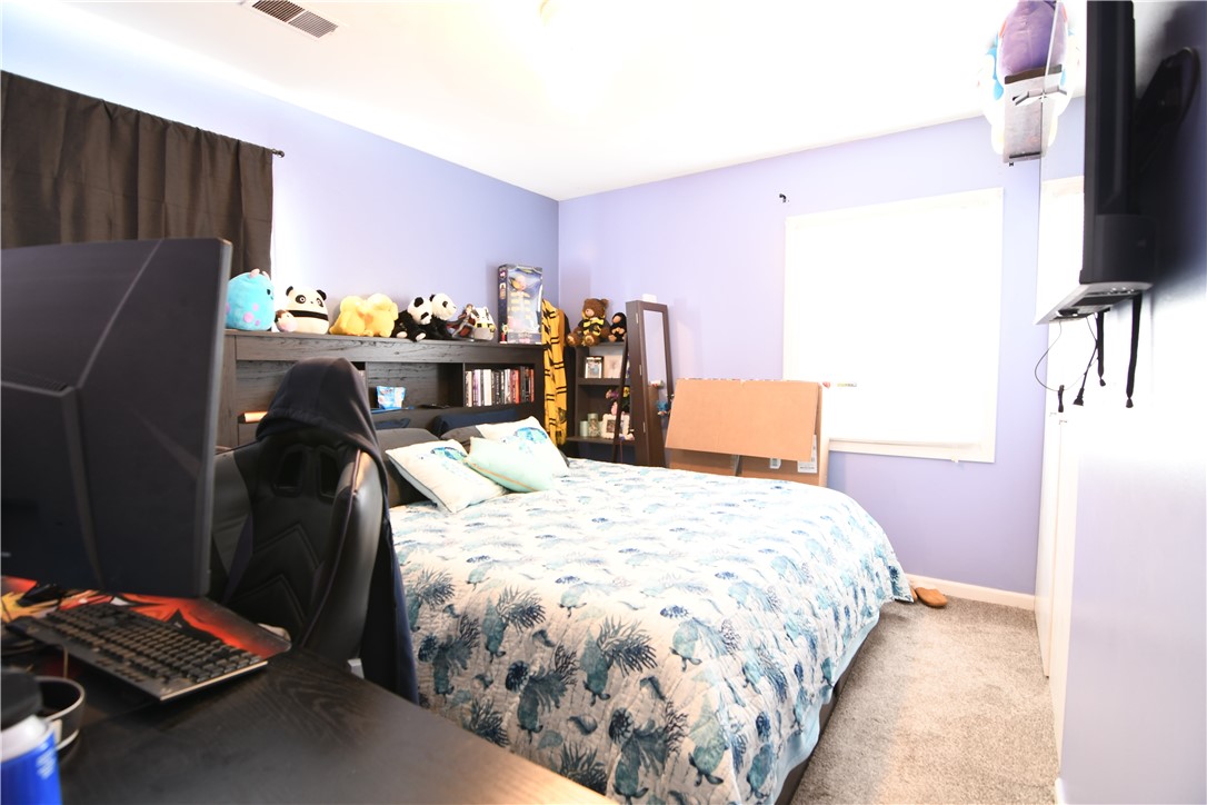 332 West Imboden Drive Decatur, IL 62521 - Photo 8 of 13 Gallery Image 8