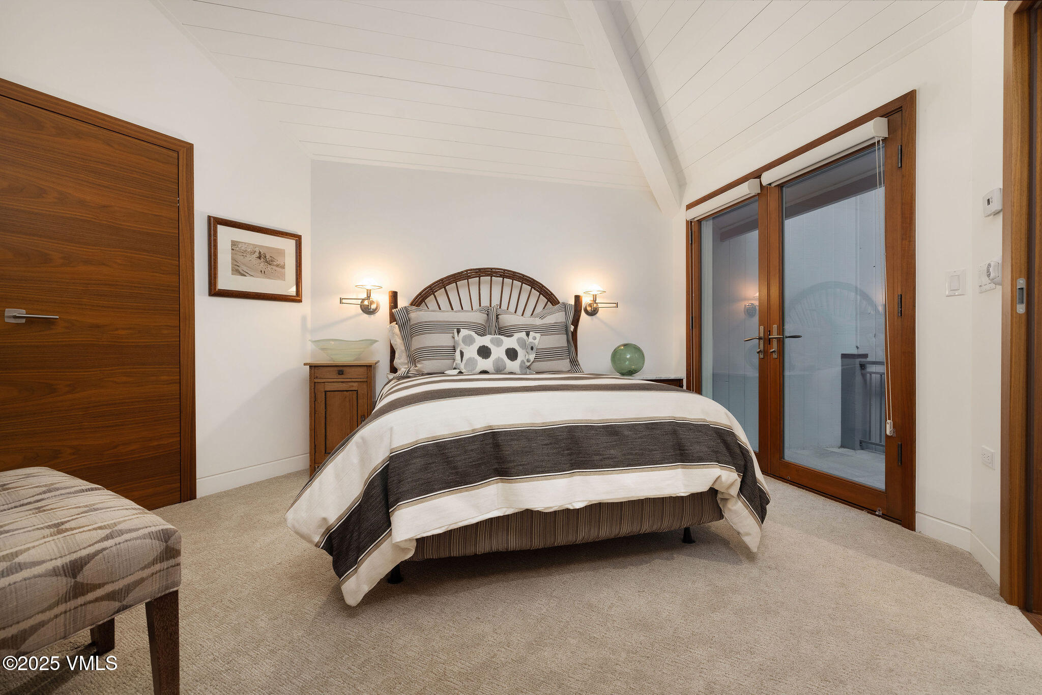 126 West Forest Road, Unit W Vail, CO 81657 - Photo 24 of 43 126_forest_rd_interior_bed03