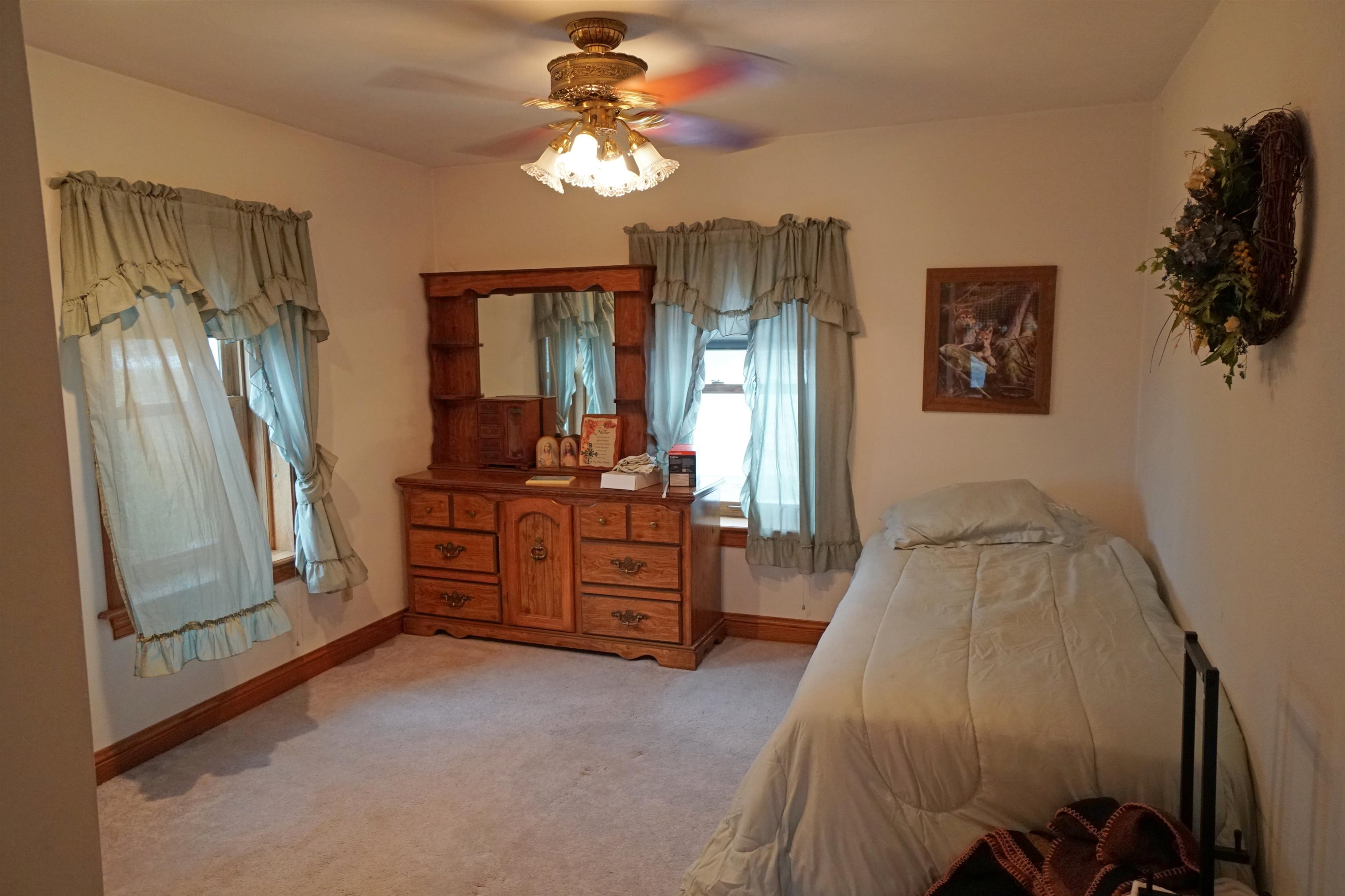 1473 North Heine Road Freeport, IL 61032 - Photo 22 of 49