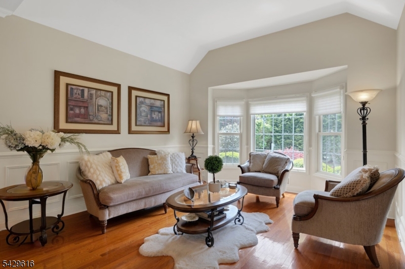 22 Mt Airy Road Bernardsville, NJ 07924 - Photo 3 of 16