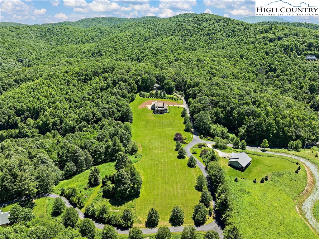 455 Apple Creek Road Boone, NC 28607 - Photo 6 of 50 Gallery Image 6