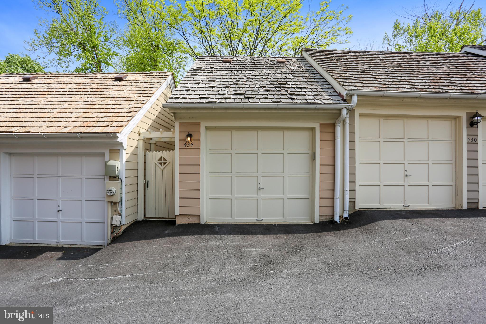 434 Little Quarry Road Gaithersburg, MD 20878 - Photo 39 of 40 Garage