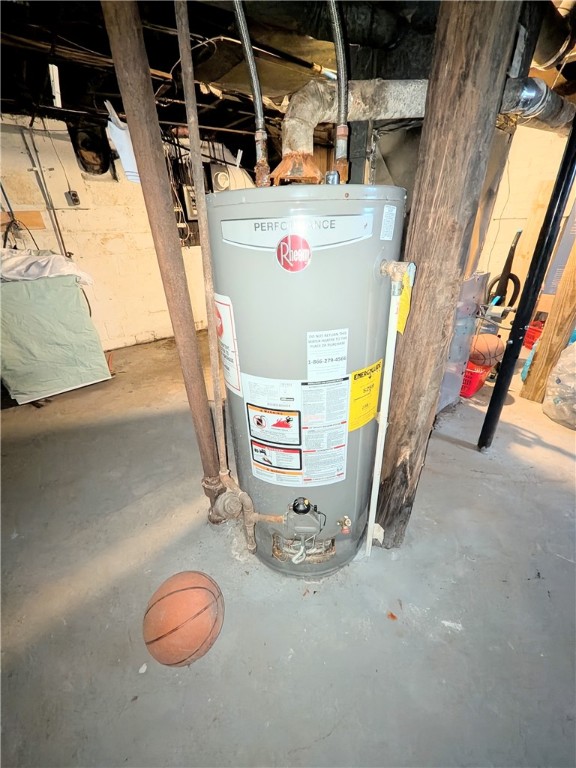 94 Peck Street Rochester, NY 14609 - Photo 27 of 27 Water Heater