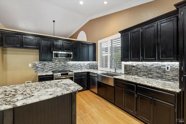 $739,950 | 918 Moonstone Court, Vacaville, CA 95687