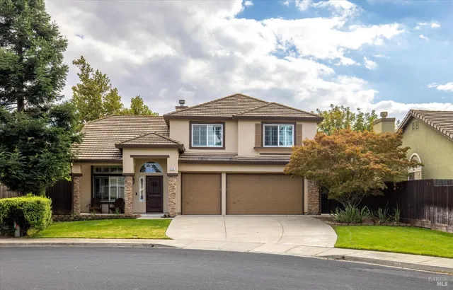 $739,950 | 918 Moonstone Court, Vacaville, CA 95687
