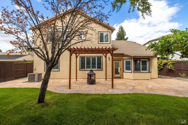 $739,950 | 918 Moonstone Court, Vacaville, CA 95687