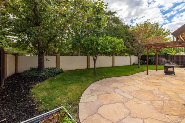 $739,950 | 918 Moonstone Court, Vacaville, CA 95687