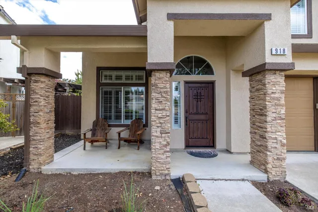 $739,950 | 918 Moonstone Court, Vacaville, CA 95687