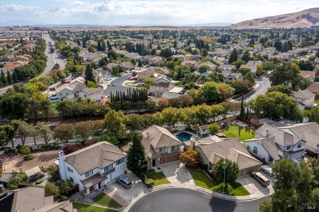 $739,950 | 918 Moonstone Court, Vacaville, CA 95687