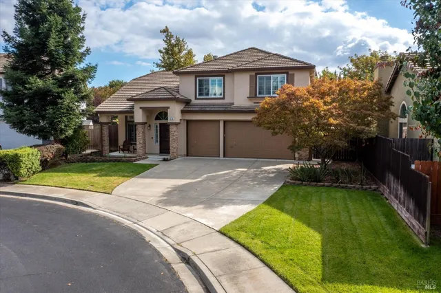 $739,950 | 918 Moonstone Court, Vacaville, CA 95687