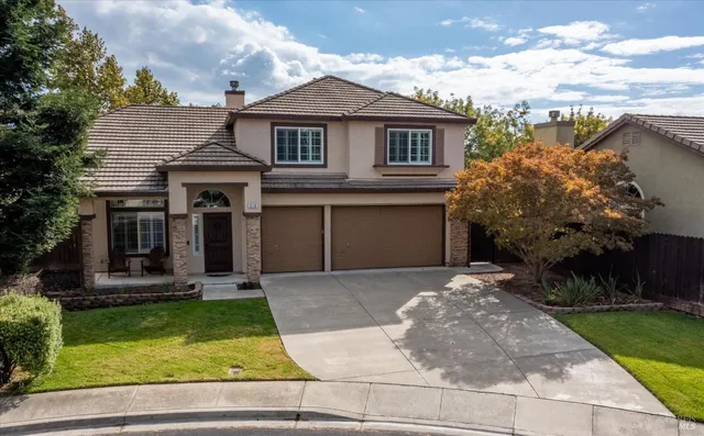 $739,950 | 918 Moonstone Court, Vacaville, CA 95687