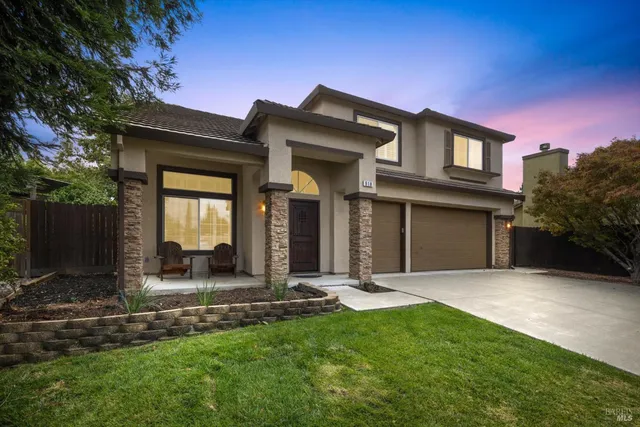 $739,950 | 918 Moonstone Court, Vacaville, CA 95687