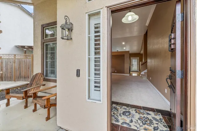 $739,950 | 918 Moonstone Court, Vacaville, CA 95687