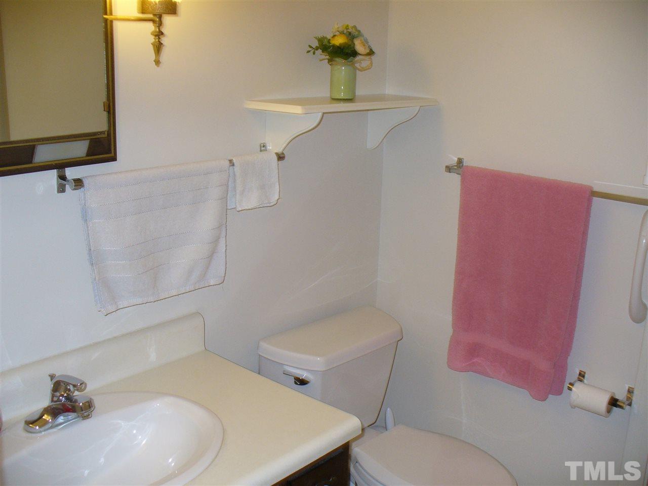 1216 Ridge Road Roxboro, NC 27573 - Photo 9 of 17