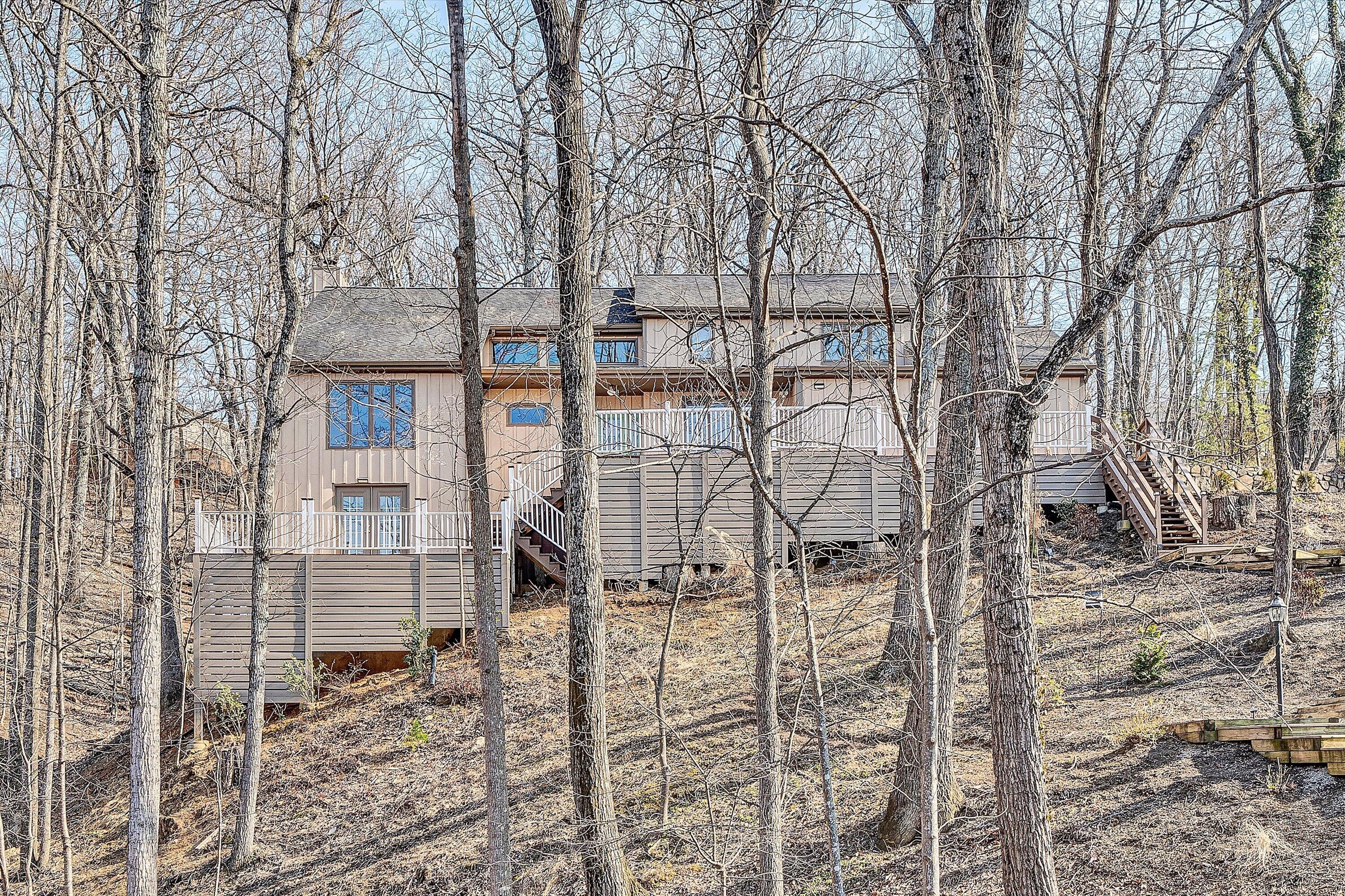 5157 Remington Road Roanoke, VA 24018 - Photo 2 of 63 01-DSC00356