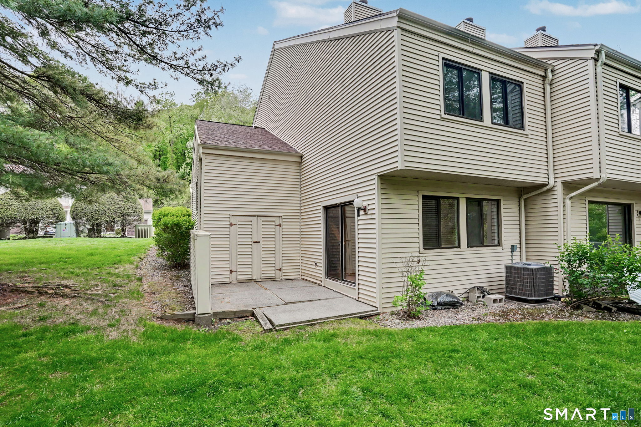 49 Deer Run, Unit 49 Bethel, CT 06801 - Photo 11 of 11