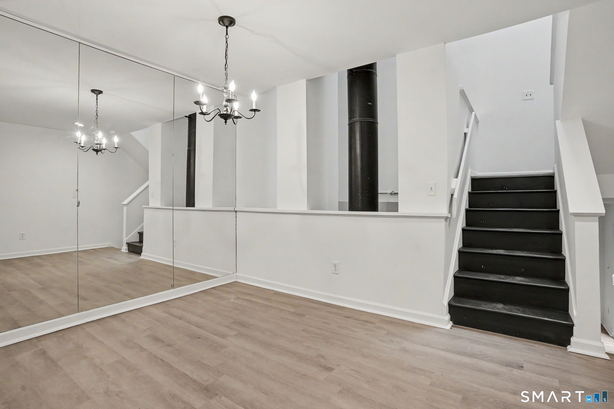 49 Deer Run, Unit 49 Bethel, CT 06801 - Photo 5 of 11