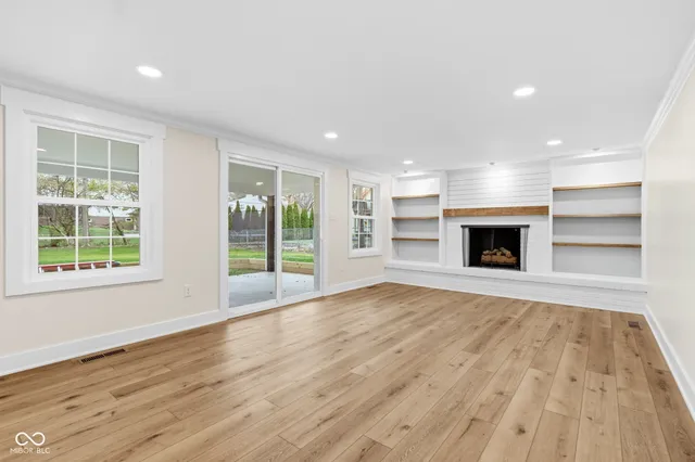 $819,900 | 3850 Glenview Drive, Indianapolis, IN 46240