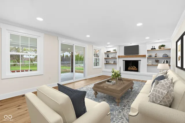 $819,900 | 3850 Glenview Drive, Indianapolis, IN 46240