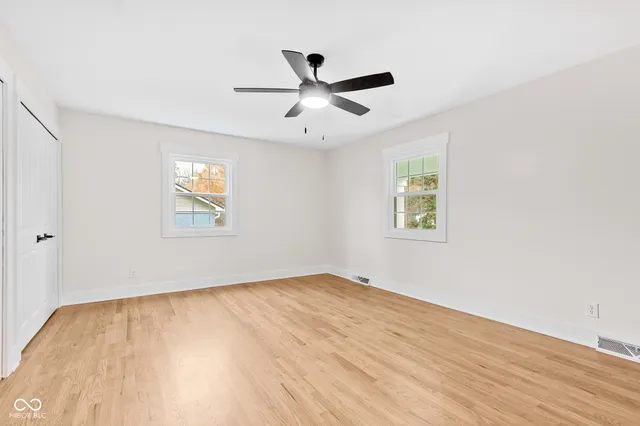 $819,900 | 3850 Glenview Drive, Indianapolis, IN 46240