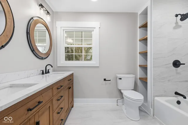 $819,900 | 3850 Glenview Drive, Indianapolis, IN 46240