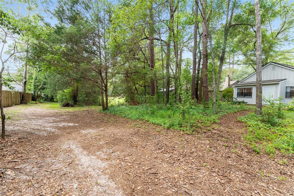 8005 Southwest 47th Court Gainesville, FL 32608 - Photo 40 of 44