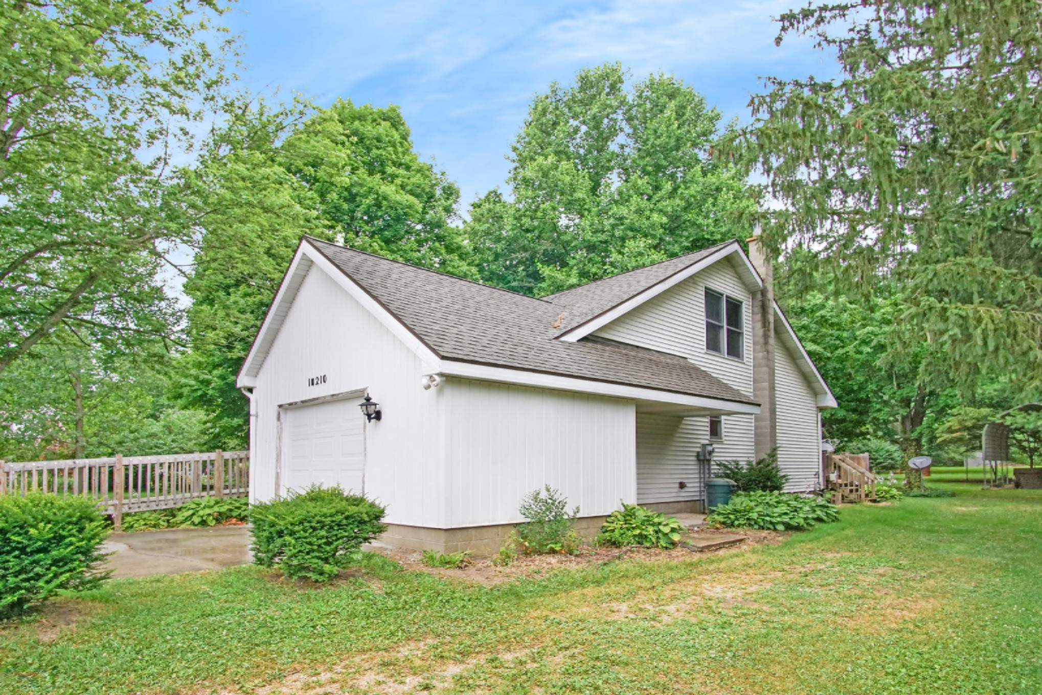 10210 Range Line Road Berrien Springs, MI 49103 - Photo 14 of 36 DSC00126