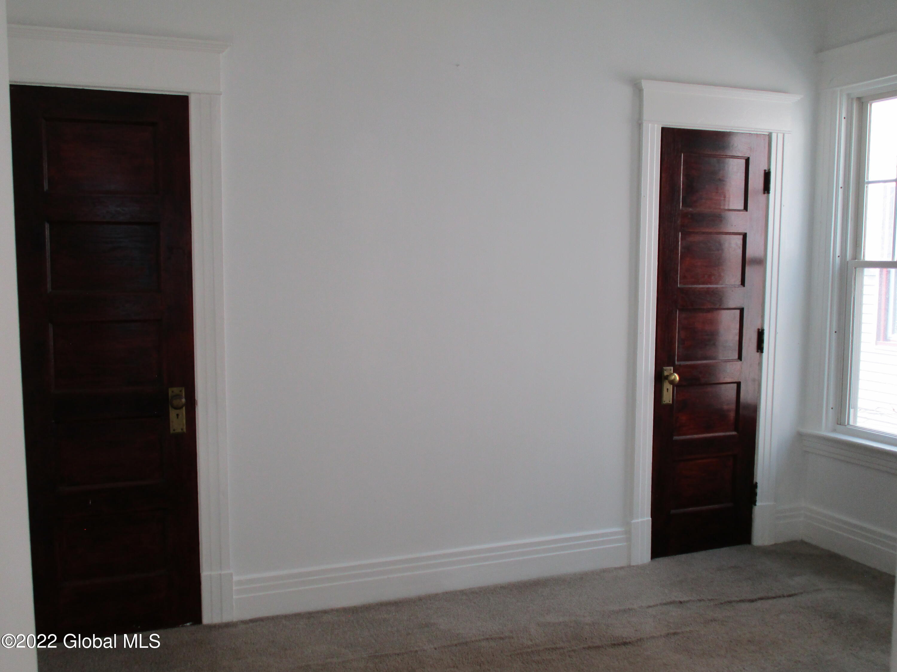 1802 Lenox Road Schenectady, NY 12308 - Photo 6 of 24 IMG_2172