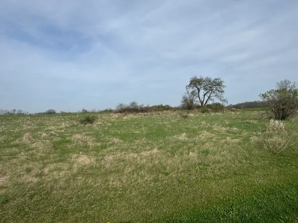 $35,000 | 104 Kyle Lane, Kirkland, IL 60146