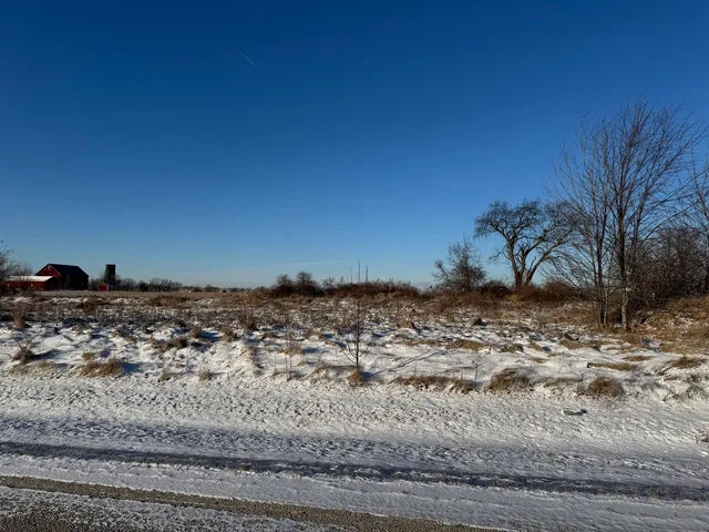 $40,000 | 104 Kyle Lane, Kirkland, IL 60146