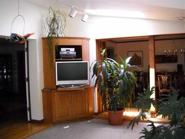 1120 Devonshire Road Grosse Pointe, MI 48230 - Photo 5 of 28 31036757-4.JPG