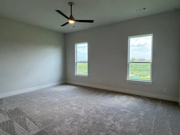 $609,900 | 2316 Quartz Street, Krum, TX 76249
