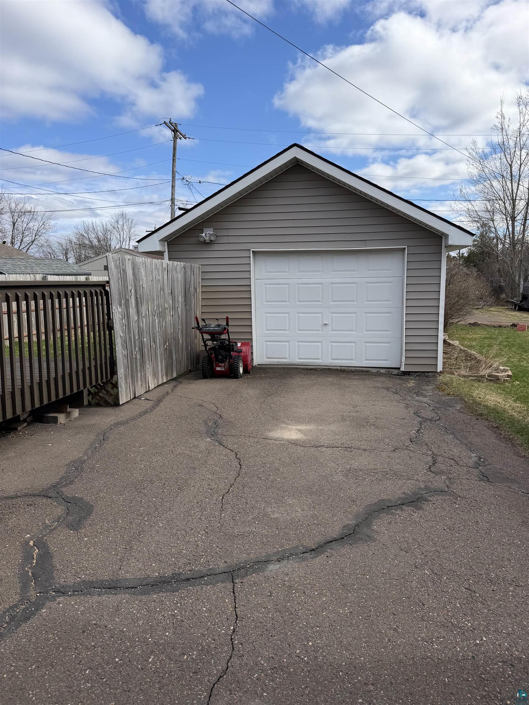 314 7th Street Proctor, MN 55810 - Photo 2 of 36
