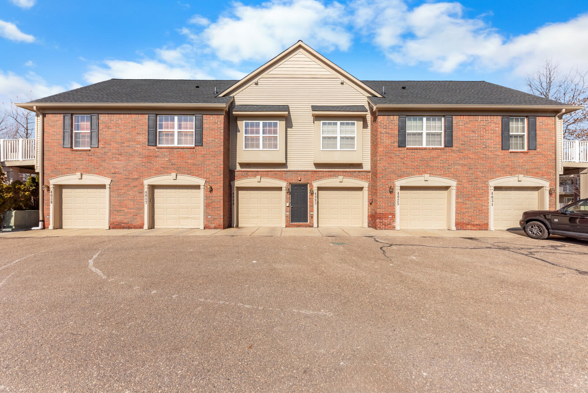 4003 Elizabeth Avenue Canton, MI 48188 - Photo 44 of 53 00__40