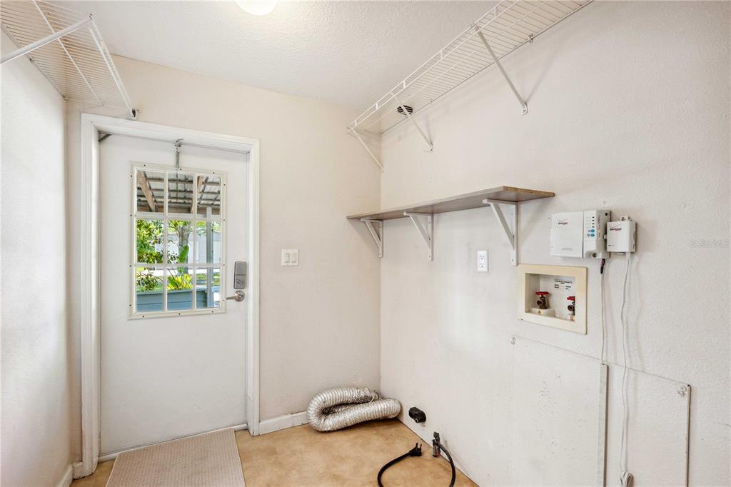 3319 Fox Ridge Boulevard Wesley Chapel, FL 33543 - Photo 37 of 50 a very nice looking room with a ceiling fan
