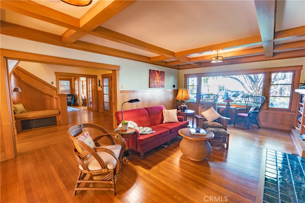 3216 2nd Street Long Beach, CA 90803 - Photo 10 of 62 a living room with patio furniture and a floor to ceiling window