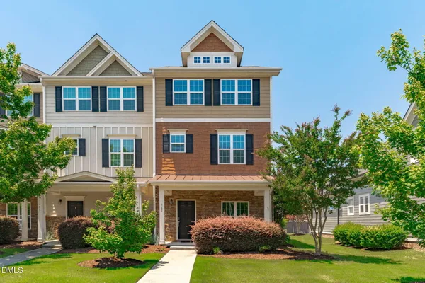 $450,000 | 982 Tender Drive, Apex, NC 27502