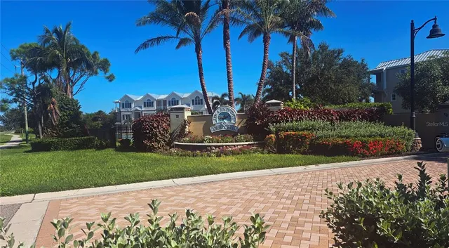 $534,900 | 10350 Coral Landings Lane, Unit 61, Placida, FL 33946