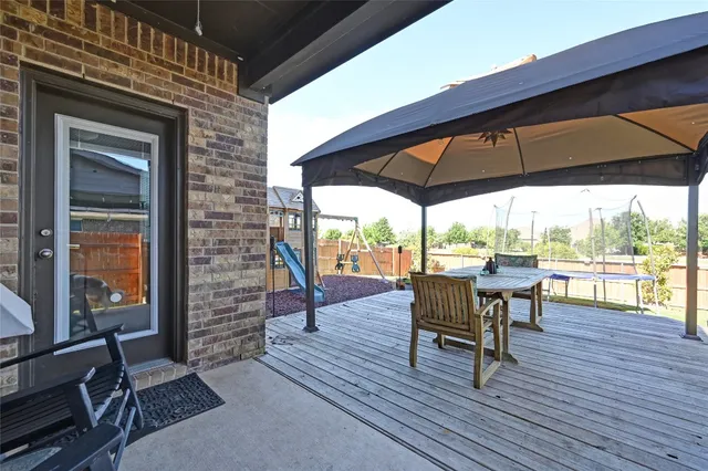 $349,900 | 160 Thornless Circle, Buda, TX 78610