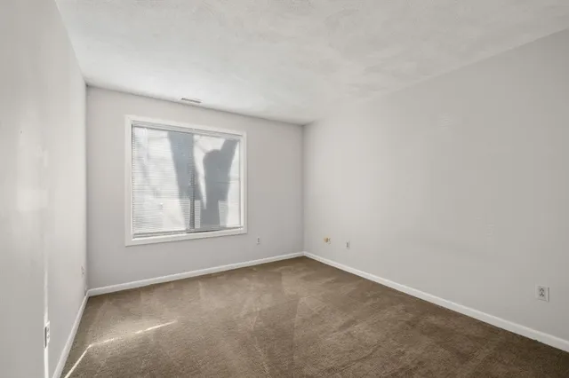 $595,000 | 29 Concord Greene, Unit 3, Concord, MA 01742